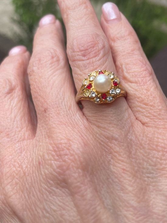 Jewelry - Cocktail Ring with Faux Ruby, Pearl, and Rhinestone in 18 KG plating, 6